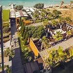 7800 فندق Çeşme