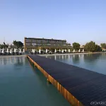 فندق 7800